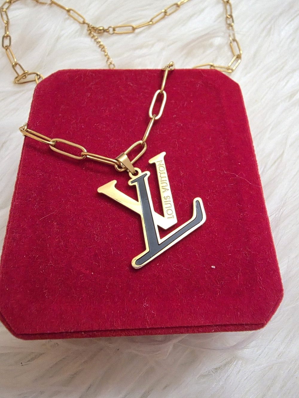 18k Gold Plated Pendant Necklace - Black & Gold